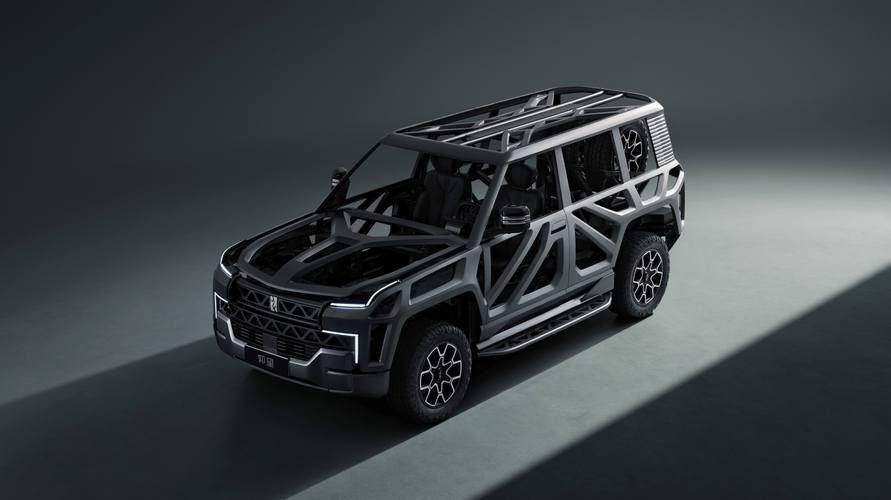 深圳盐田区立胜跃企业管理咨询仰望U8硬派越野的科技魅力，国能汽车对传统燃油车市场的冲击